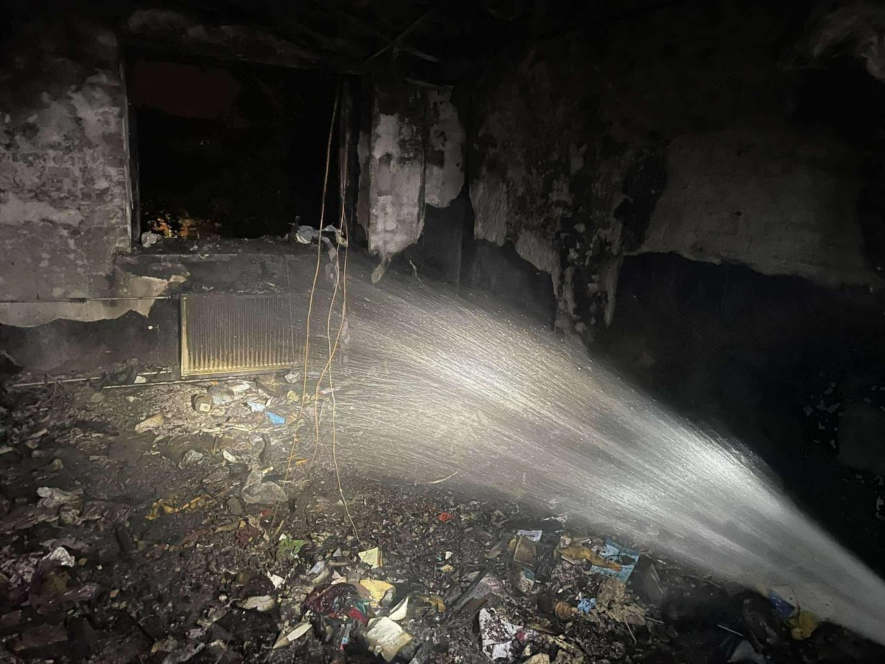 Pożar mieszkania przy ulicy Tumskiej w Płocku. Ewakuowano 25 osób!