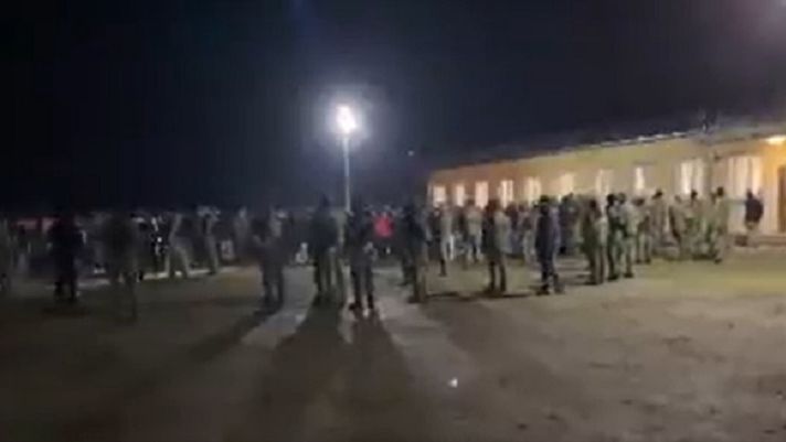 Sytuacja w ośrodku w Wędrzynie została opanowana przez dodatkowe siły policji i Straży Granicznej