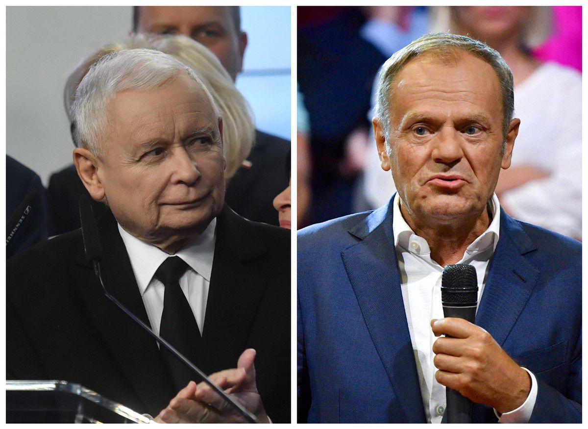 Po lewej Kaczyński, po prawej Donald Tusk