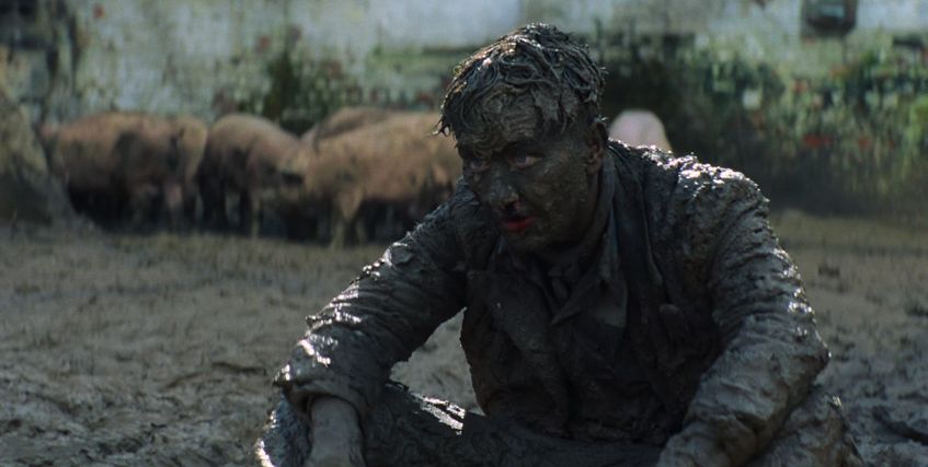 Błoto i nieopisany smród. To najtrudniejsza scena hitu Netfliksa