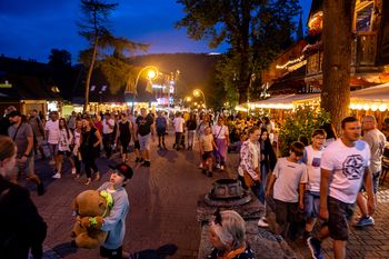 Zakopane stawia na Francuzów. Ekspert: karkołomne zadanie