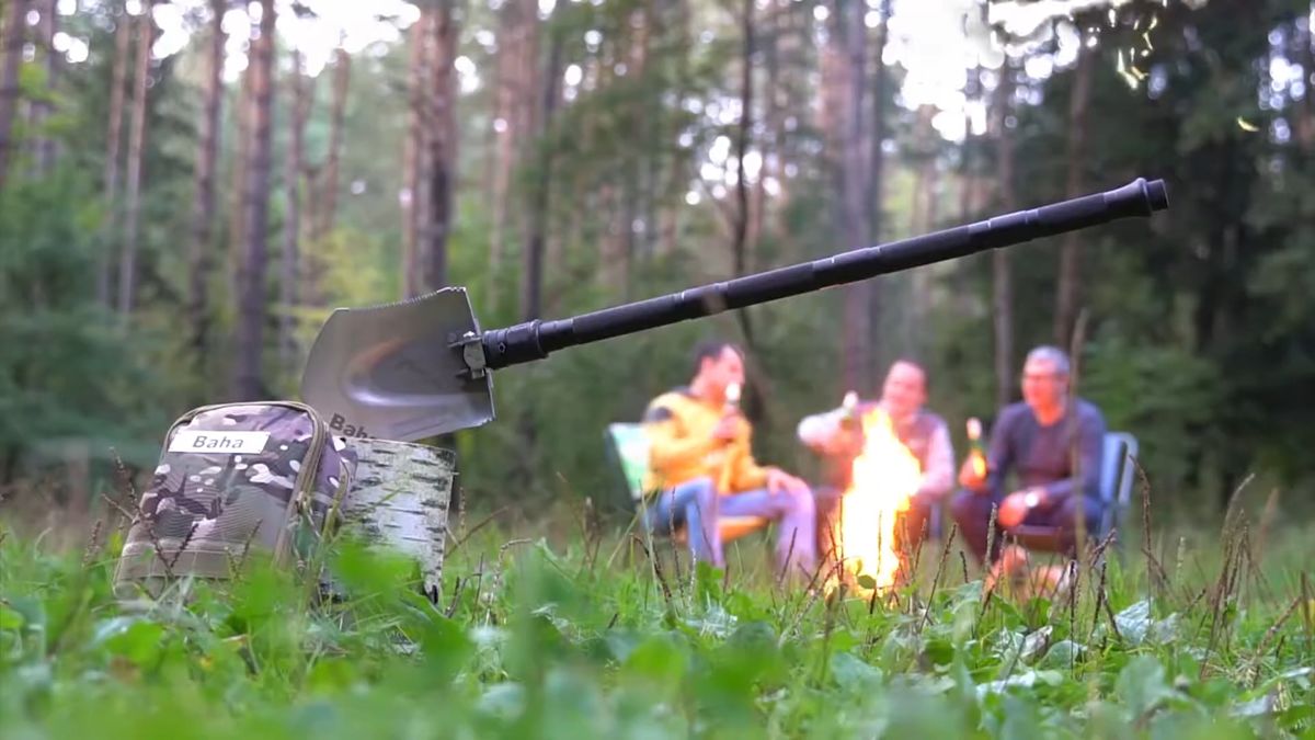 Łopata Baha jak szwajcarski scyzoryk, ma 30 funkcji. Multinarzędzie do cięcia, wkręcania, świecenia… 1