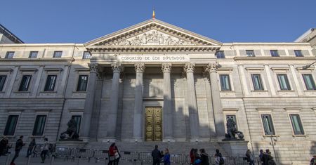 Hiszpania. Minister turystyki dostała pocztą zakrwawiony nóż