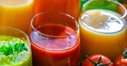 Dieta sokowa bije rekordy popularności. O przykrych skutkach prawie nikt nie myśli