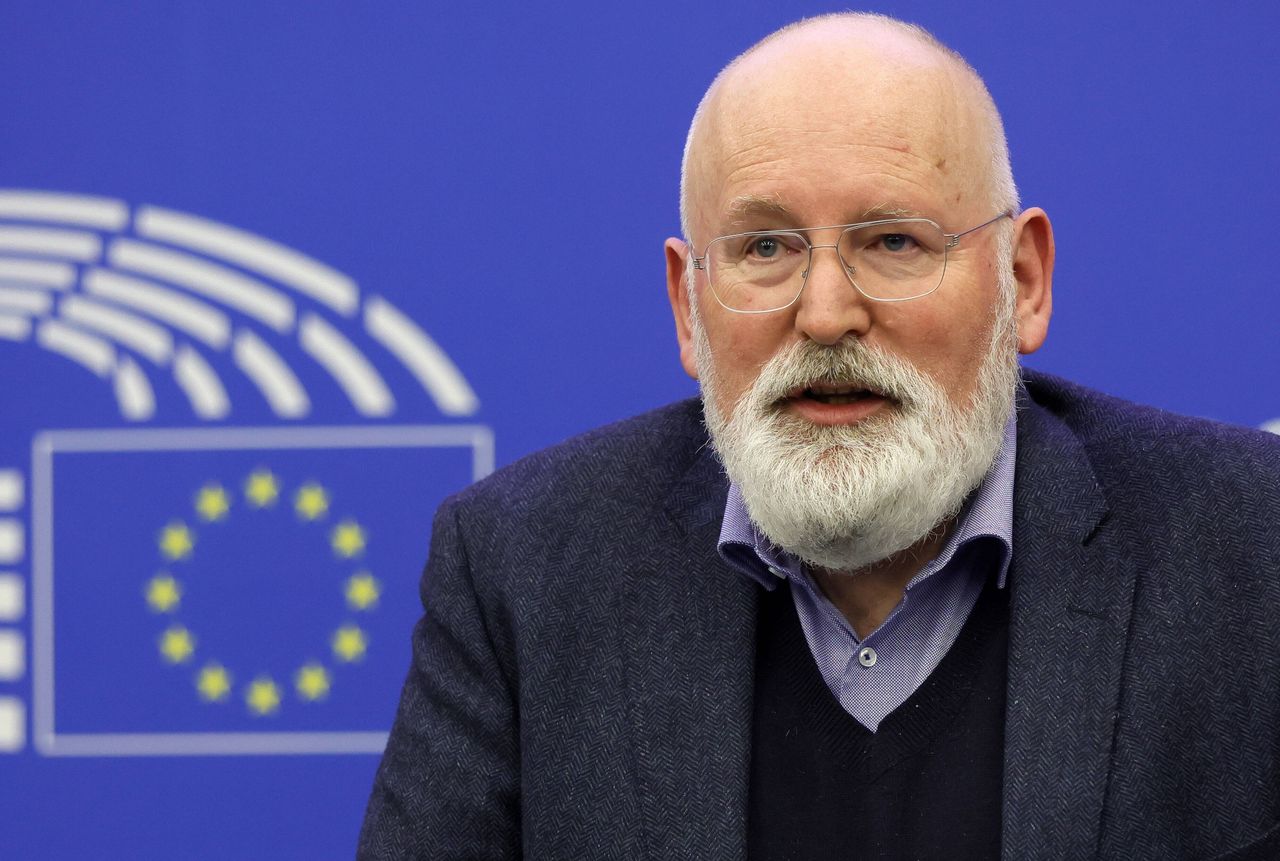 Timmermans: Kreml woli trzymać "dużych chłopców" po swojej stronie 