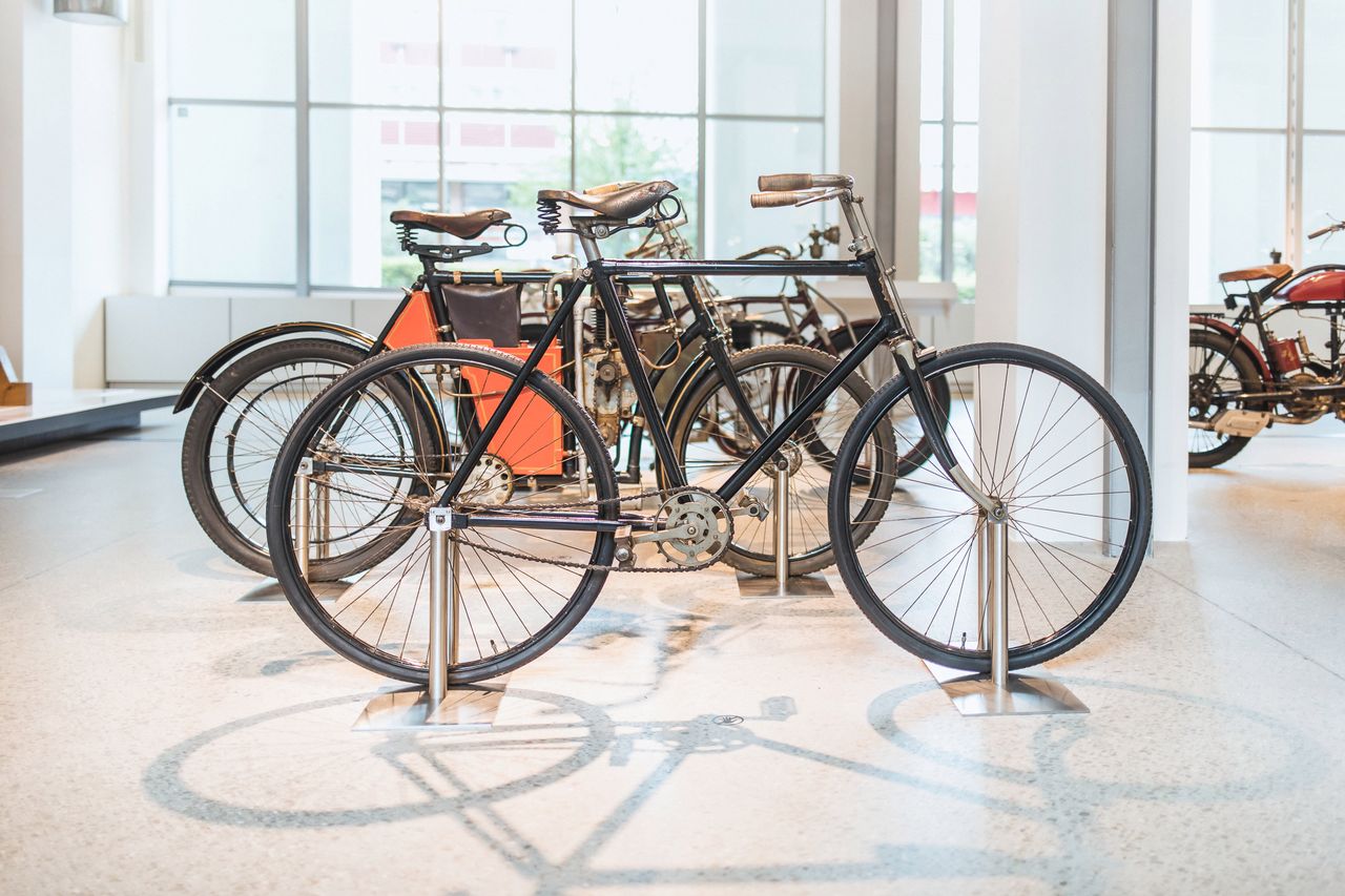 Jeden z pierwszych rowerów marki "Slavia" - dlaczego Škoda kocha kolarstwo? Właśnie dlatego, że tu leżą jej korzenie!