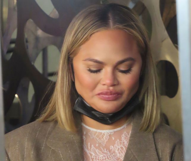 Chrissy Teigen znowu jest krytykowana (East News)