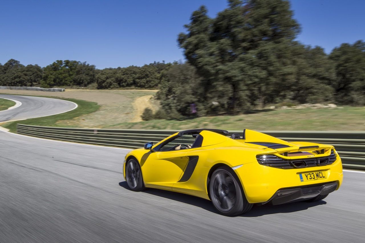 McLaren MP4-12C Spider (29)