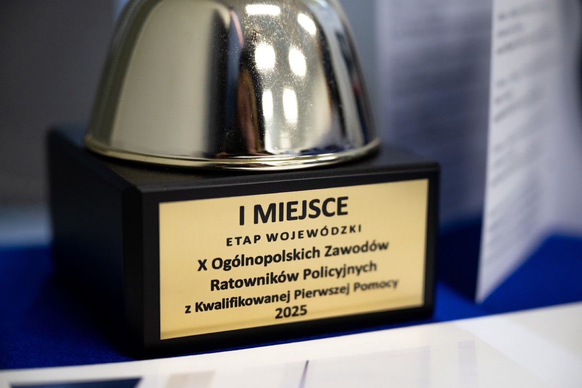 Katowice. Szef śląskiej policji wyróżnił najlepszych ratowników garnizonu