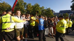 Oktoberfest w Monachium. Polak zaatakowany, policja szuka ochroniarza