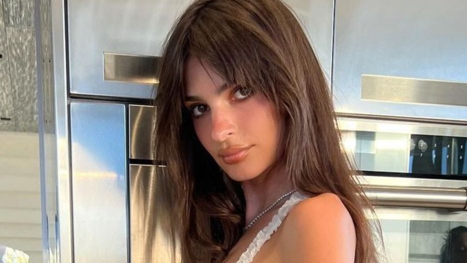 Emily Ratajkowski przeszła fryzjerską metamorfozę 