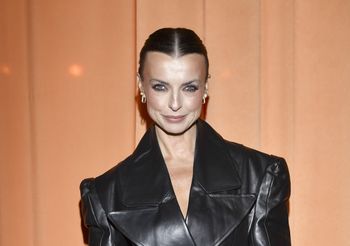 Ten płaszcz robi całą stylizację. Skórzany total look zachwyca