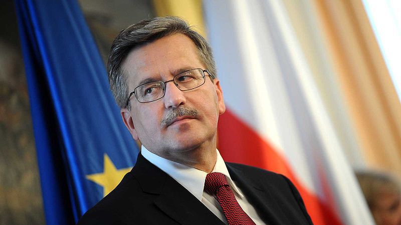 Prezydent Komorowski pozostaje w Plusie 1