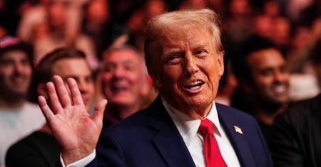Trump planuje "kapitulację Ukrainy"? Ostrzeżenie z Francji