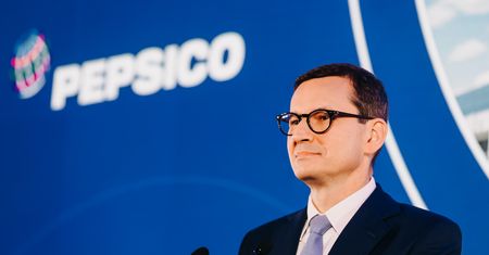 Greenpeace uderza w Morawieckiego. "Czas wziąć odpowiedzialność"