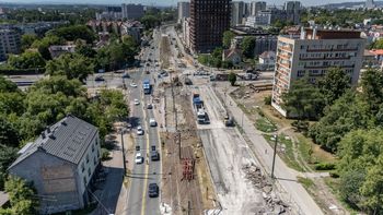Budowa tramwaju do Mistrzejowic w Krakowie. Utrudnienia na skrzyżowaniu Meissnera i Mogilskiej