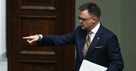 Mówił o "zamachu stanu". Hołownia nie stawił się na przesłuchaniu