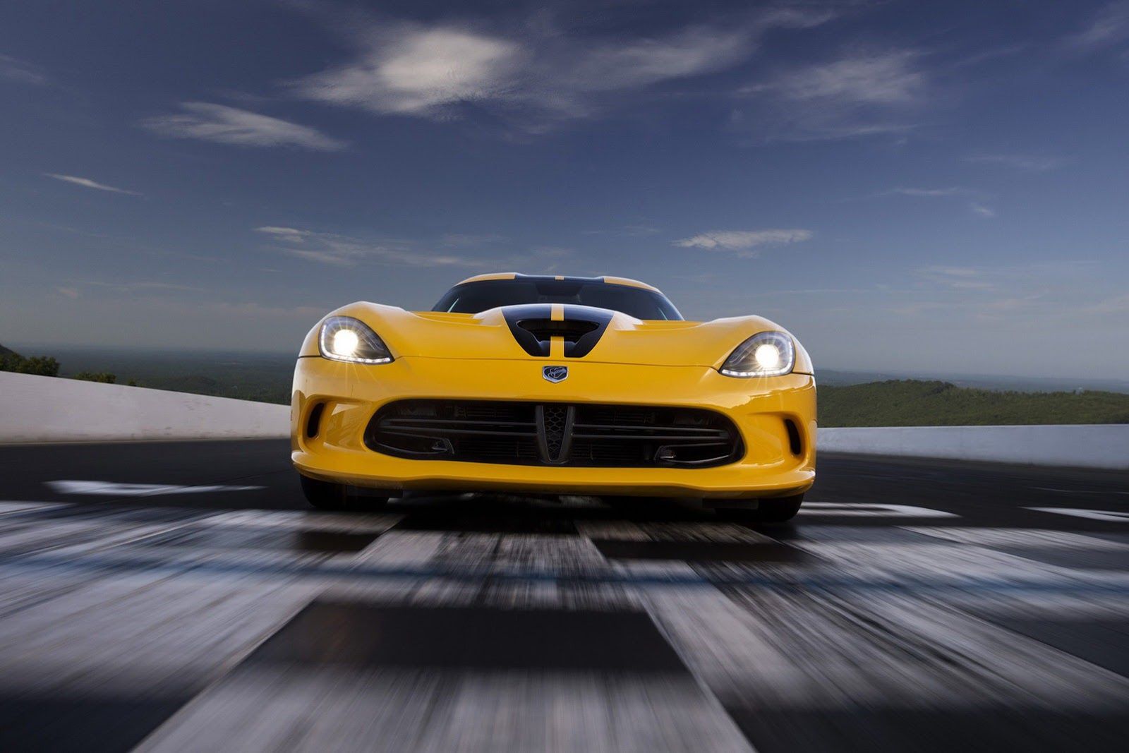 2013 SRT Viper - w żółci, czerwieni, czerni i niebieskim [aktualizacja] 68