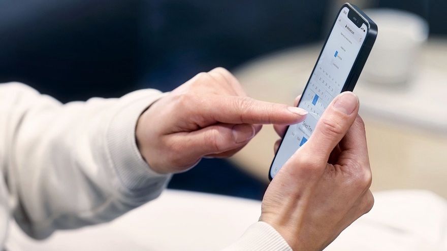 Smartfon to nie tylko korzyści. Musisz być ostrożny