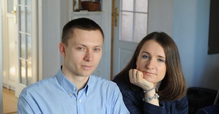 Elbanowscy mieli wspierać rodziców. Więcej wydają na swoje pensje, niż na akcje społeczne