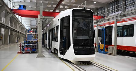Pesa na zakupach. Polska firma przejęła niemieckiego producenta tramwajów