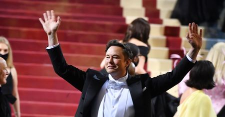 Elon Musk udziela się charytatywnie. Przekazał akcje Tesli warte miliardy