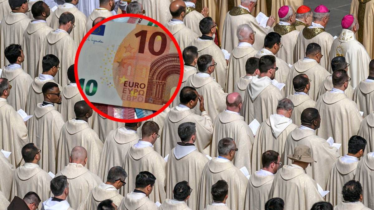 Holy Week Is Celebrated At The Vatican
VATICAN CITY, VATICAN - APRIL 20: Cardinals, bishops and priests attend the Easter Mass as part of the Holy Week celebrations, at St Peter's square, on April 20, 2025 in Vatican City, Vatican. (Photo by Antonio Masiello/Getty Images)
Antonio Masiello