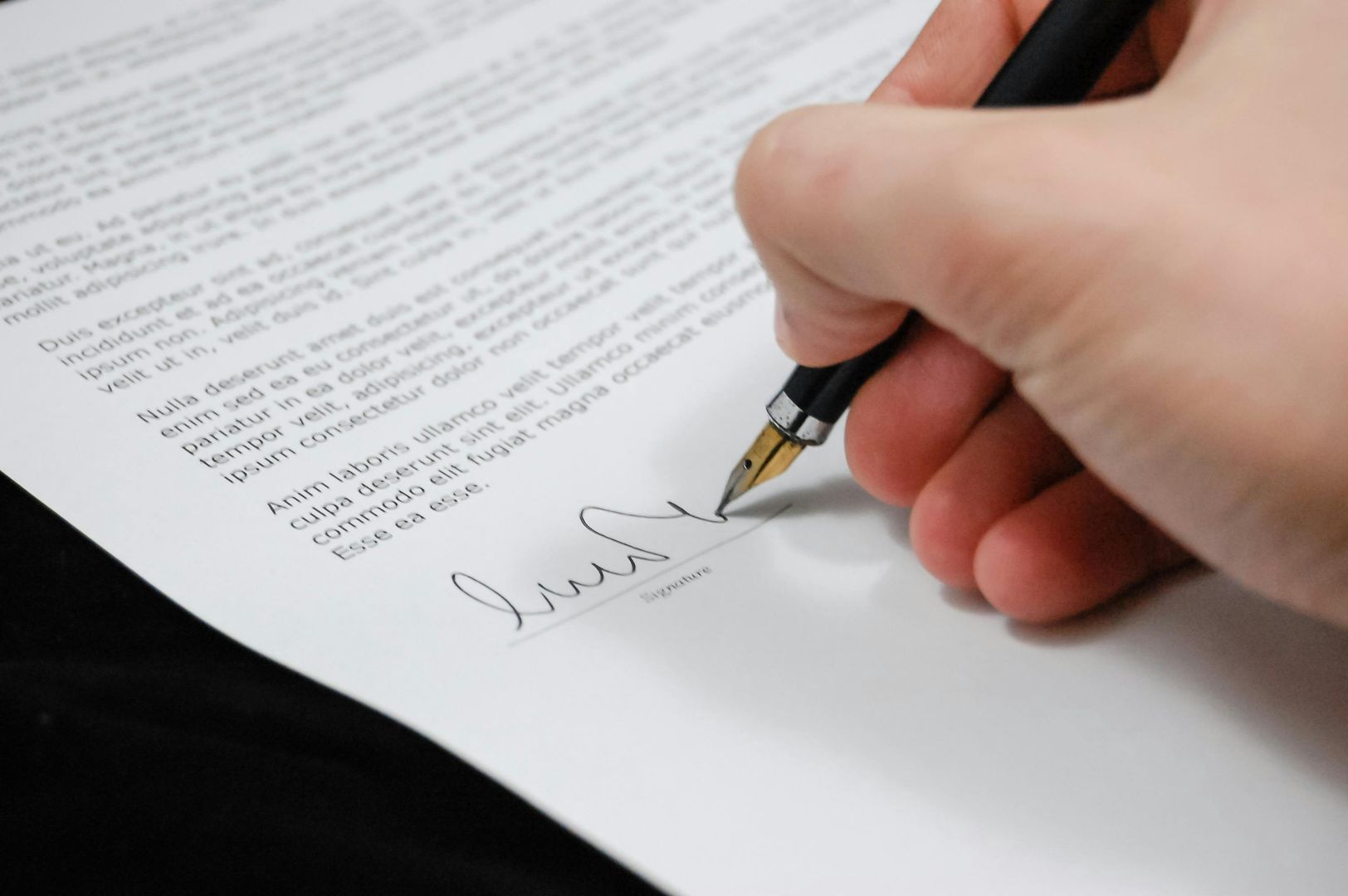 Czy testament jest ważny bez udziału notariusza? Możesz być zaskoczony
