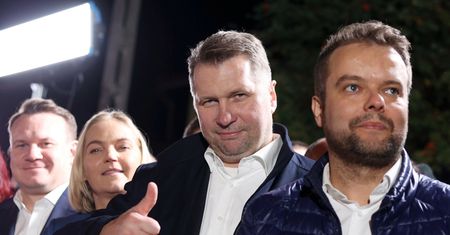 Tarczyński pogodzi Czarnka i Morawieckiego? W kuluarach mówią, że "może pokierować kampanią"