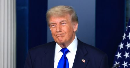 Dolar najtańszy od lat. USA robią wiele, by go osłabić [OPINIA]