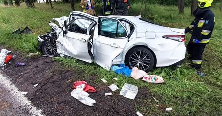 Poważny wypadek na DK25. Pięć osób ciężko rannych