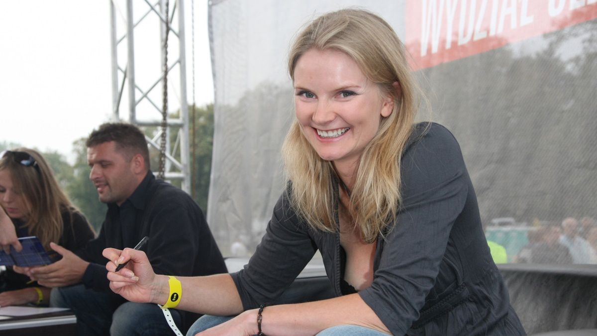 Joanna Czechowska była prawdziwą gwiazdą serialu "W11". Co dziś porabia?