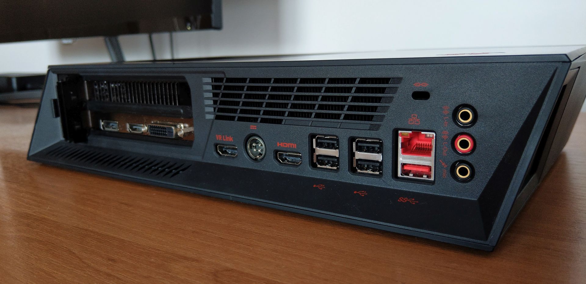 MSI Trident 3, czyli komputer dla graczy wielkości konsoli [test] 8
