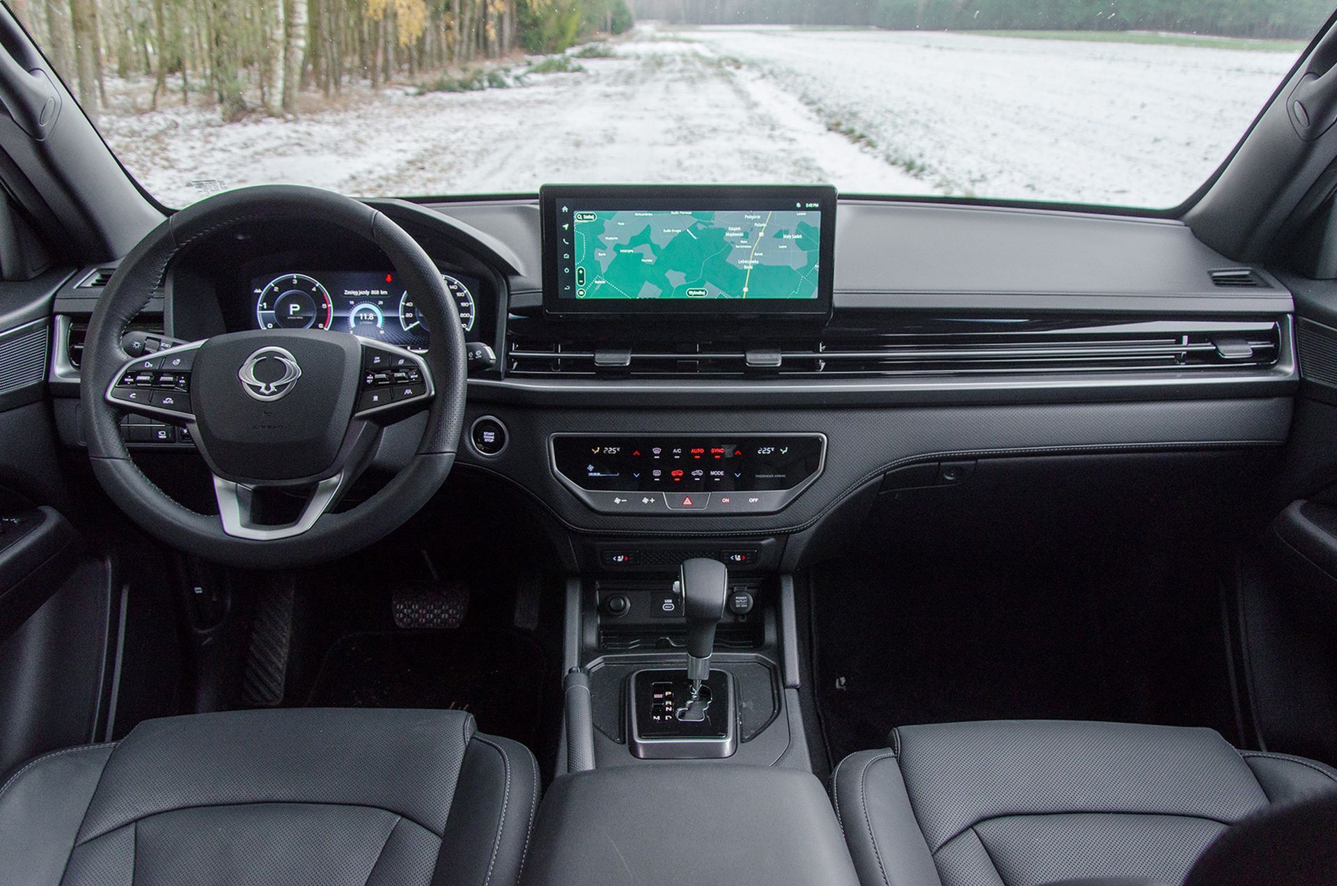 SsangYong Musso Grand