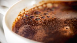 Naukowcy zbadali 1426 dorosłych. Tak kawa może wpłynąć na wątrobę