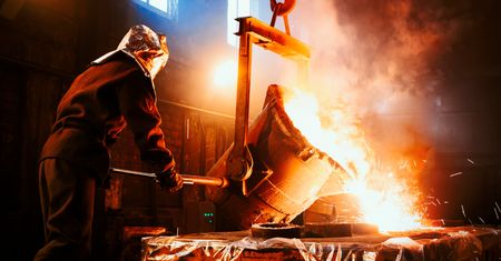 Zamknęli dwa zakłady i zwolnili 700 osób. Drżą pracownicy kolejnej huty