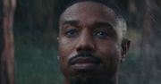 Michael B. Jordan został "Alexą". Pozuje w wannie i bez koszulki