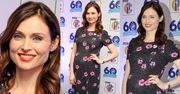 Ciężarna Sophie Ellis-Bextor pozdrawia ze ścianki w Manchesterze