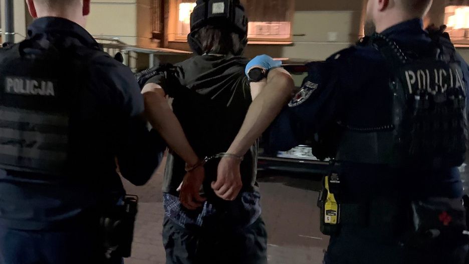 Mieszko R. doprowadzony do sądu. Jest nagranie