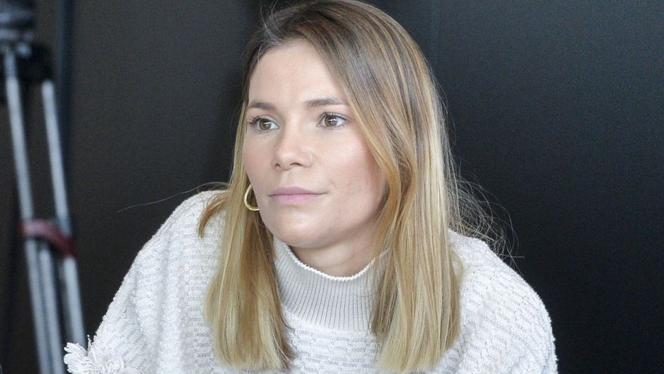 scena z: Maja Bohosiewicz, SK:, , fot. Niemiec/AKPA
październik 2019, kobieta, makijaż delikatny, golf damski, zegarek, paznokcie zielone, Maja Bohosiewicz