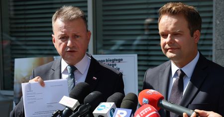 Ważą się losy milionów dla PiS. Patia Jarosława Kaczyńskiego przechodzi do działania