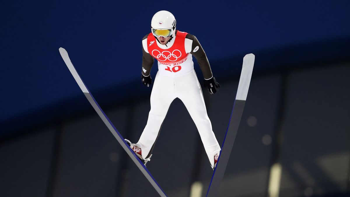 Filip Sakala musi finansować swoją karierę 