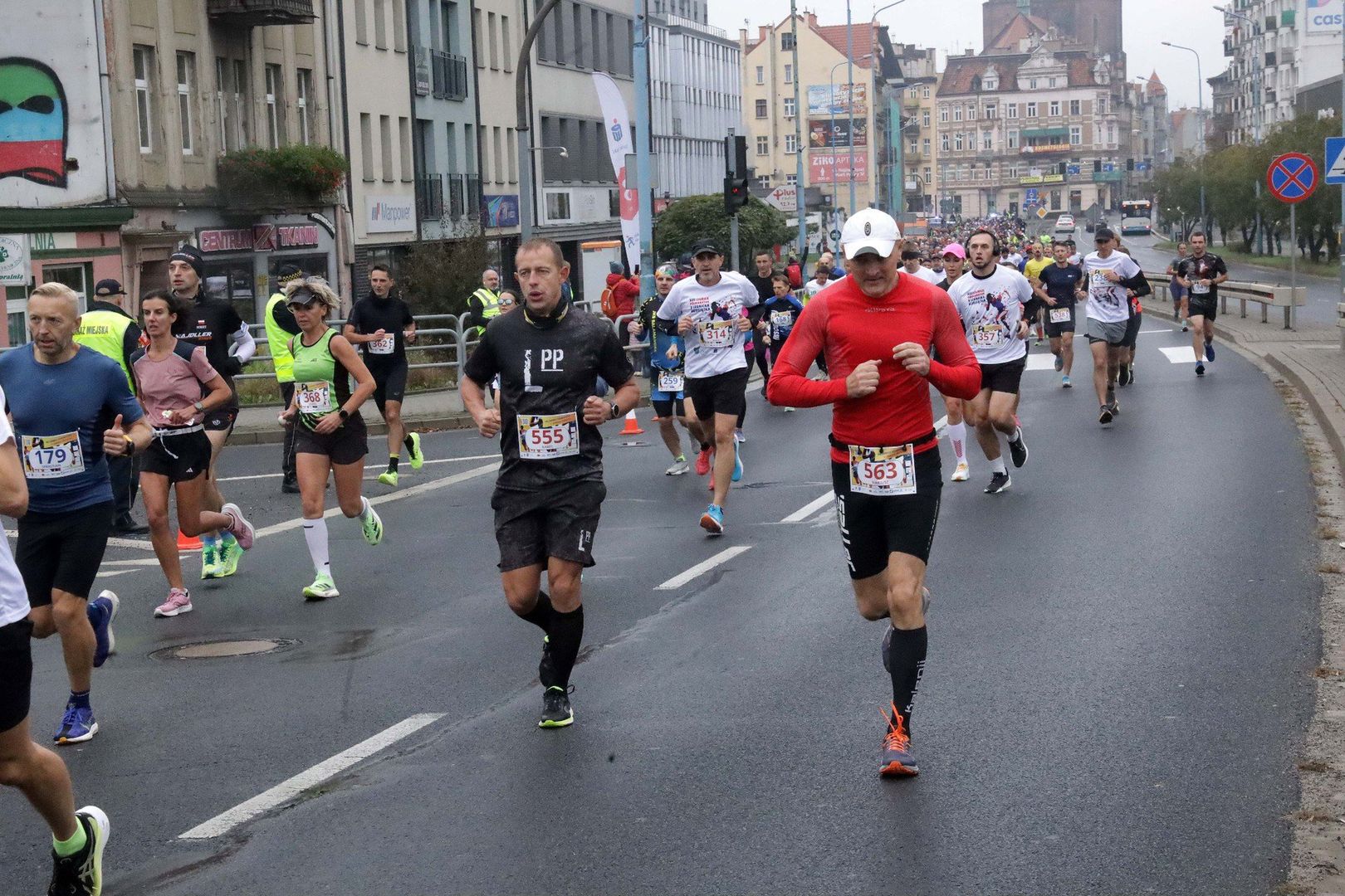 Biegowe święto w Legnicy coraz bliżej. Wystartowały zapisy na Półmaraton i Dziesiątkę
