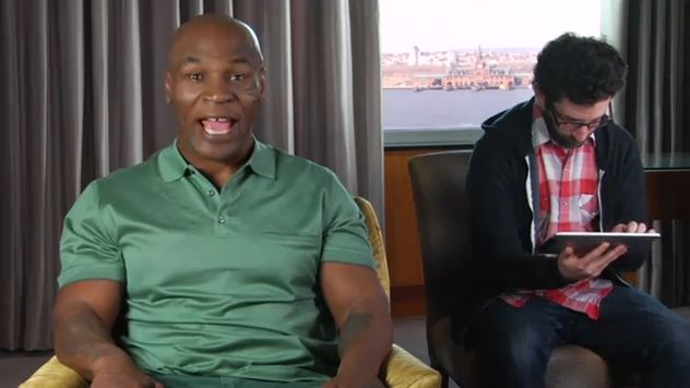 Mike Tyson wyleczy Was z grania w Angry Birds! [wideo] 1