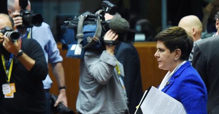 Brexit ugrzązł na finansach. Szydło: mamy kłopot