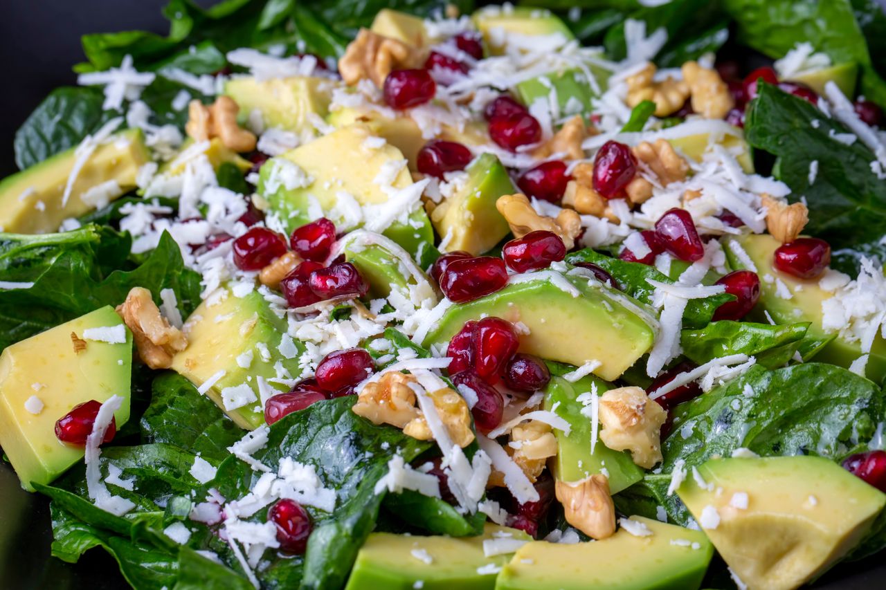 Slash the risk of cancer: an easy homemade anti-cancer salad recipe