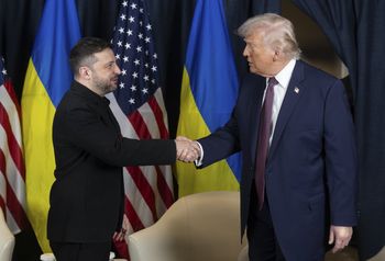 Trump po powrocie z Davos. "Putin i Zełenski chcą porozumienia".