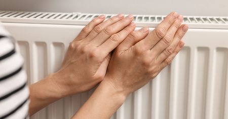 Nowe zastosowanie grzejnika? W upały włączysz go zamiast klimatyzacji