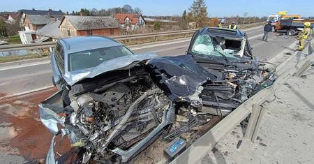 Wiadomo, czemu kierowca volvo zjechał z pasa. Policja odkryła powód