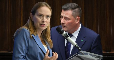 Paszyk o odejściu ministry: Czegoś takiego jeszcze nie widzieli